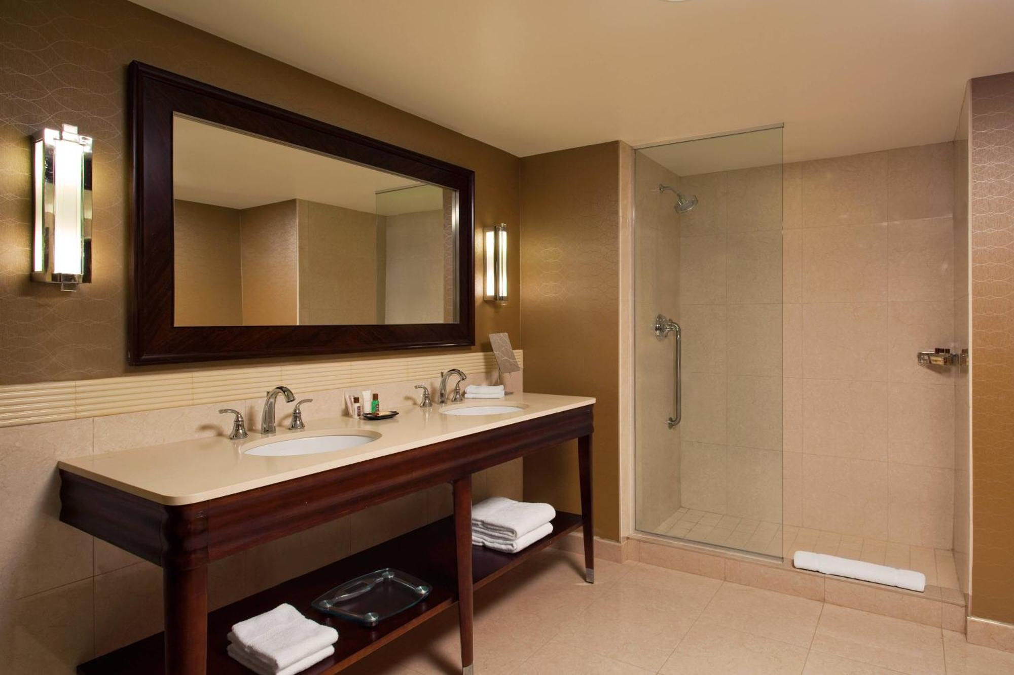 Sheraton Valley Forge King Of Prussia Exterior foto